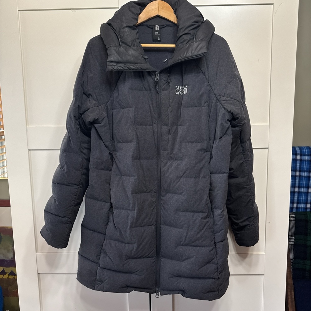 Mountain Hardwear Women's Charcoal Puffer Coat